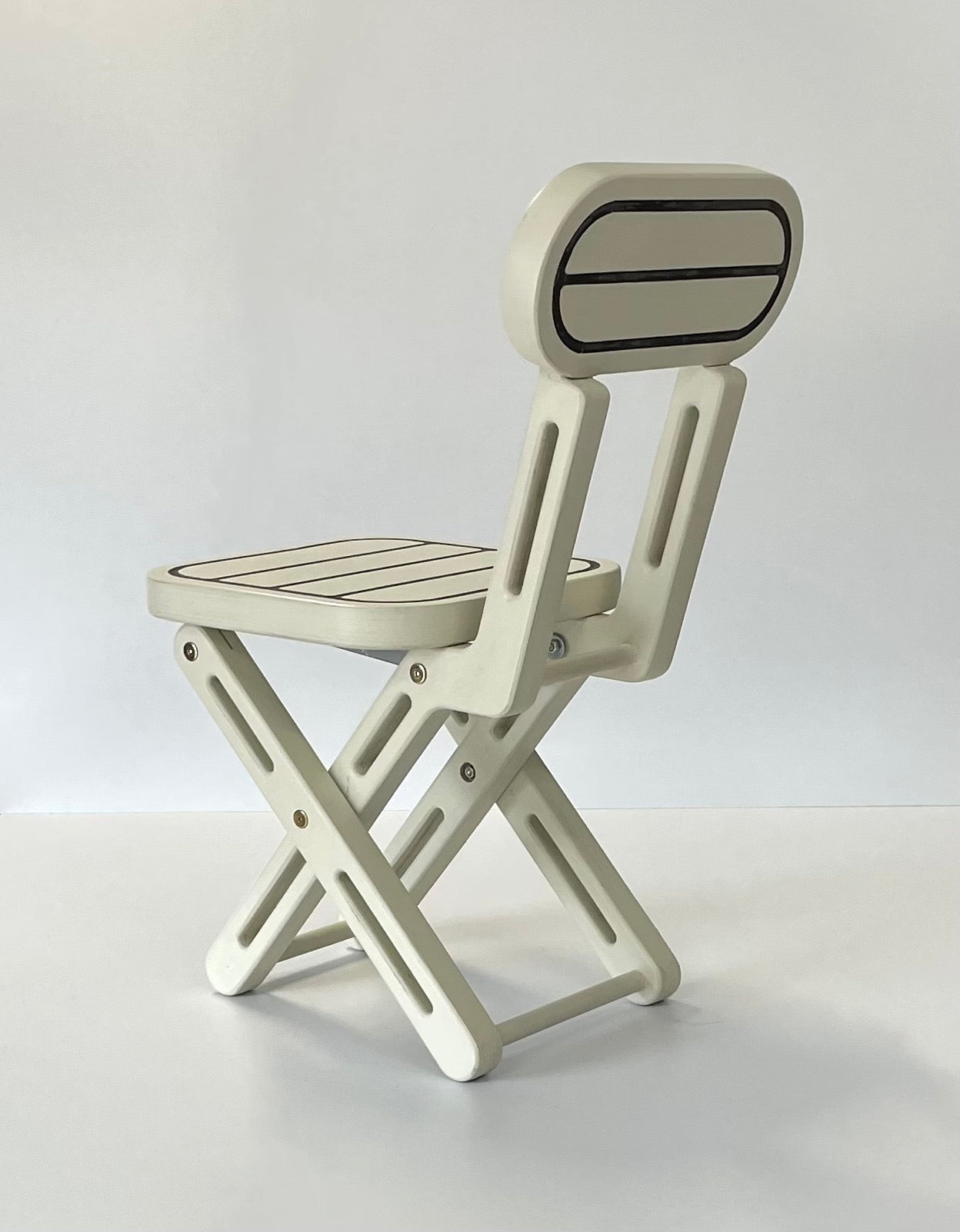 NOOKIE_ chair